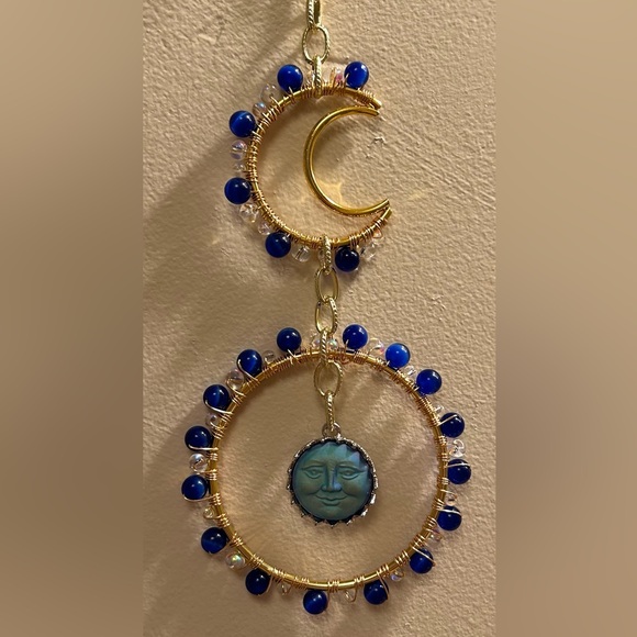 Blue moon suncatcher - Picture 3 of 6